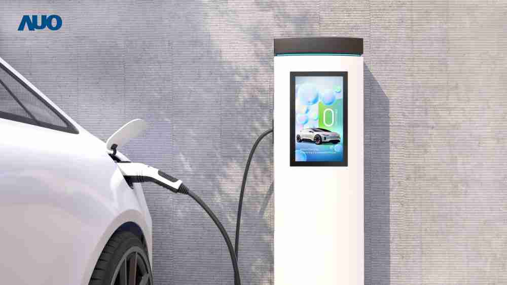 友達〝EVSE車用充電樁解決方案〞專為電動汽車充電樁設計，，具有高亮度、、、克服戶外艱難環境的耐溫、、耐紫外線等特性，，並搭載散熱性及擴充性強的高效能工業電腦，，，可實現人機互動訴求，，，如資訊顯示、、、、支付等應用